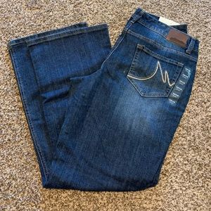 Maurices jeans
